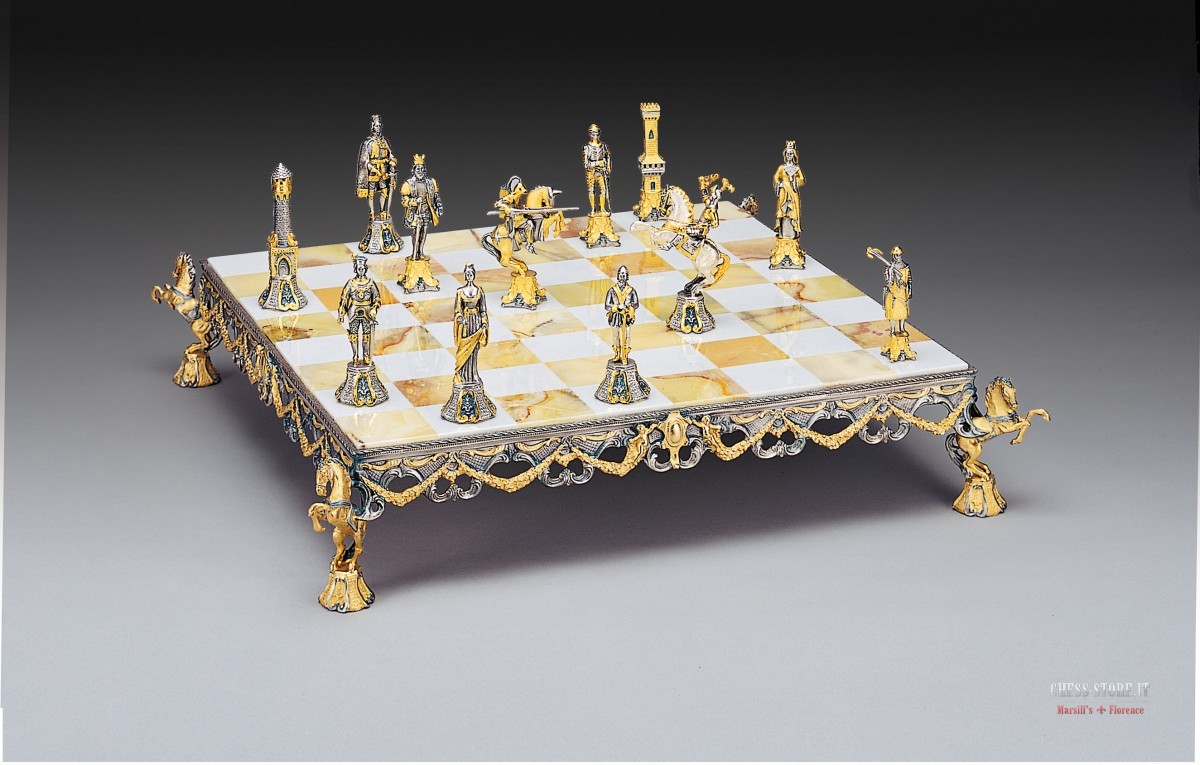 Chess Medieval Battle Set Online Sale Italian Medieval Battle Set Online  Made In Italy Medieval Battle Set From Florence Tuscany