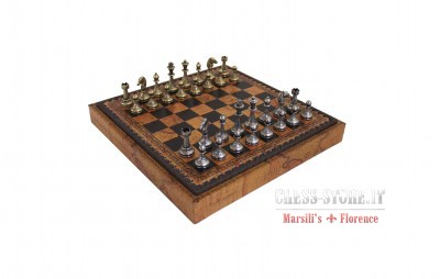 Wood chess pieces and Leatherette chessboard