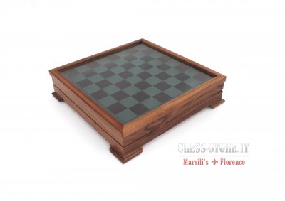 Wooden chess board
