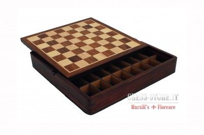 Wooden chess board