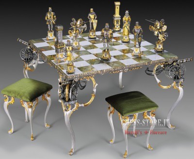 Chess GIANT CHESS MEN + GIANT CHESS TABLE online