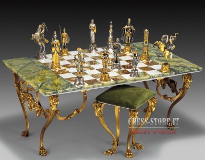 Chess GIANT CHESS MEN + GIANT CHESS TABLE online