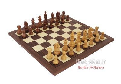 CHESS SET N°045 online